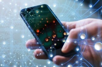 Смартфон в руке